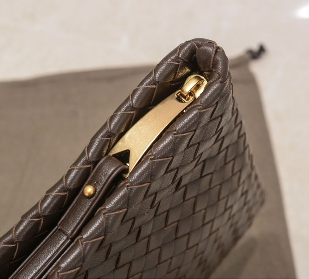 Bottega Veneta чанта