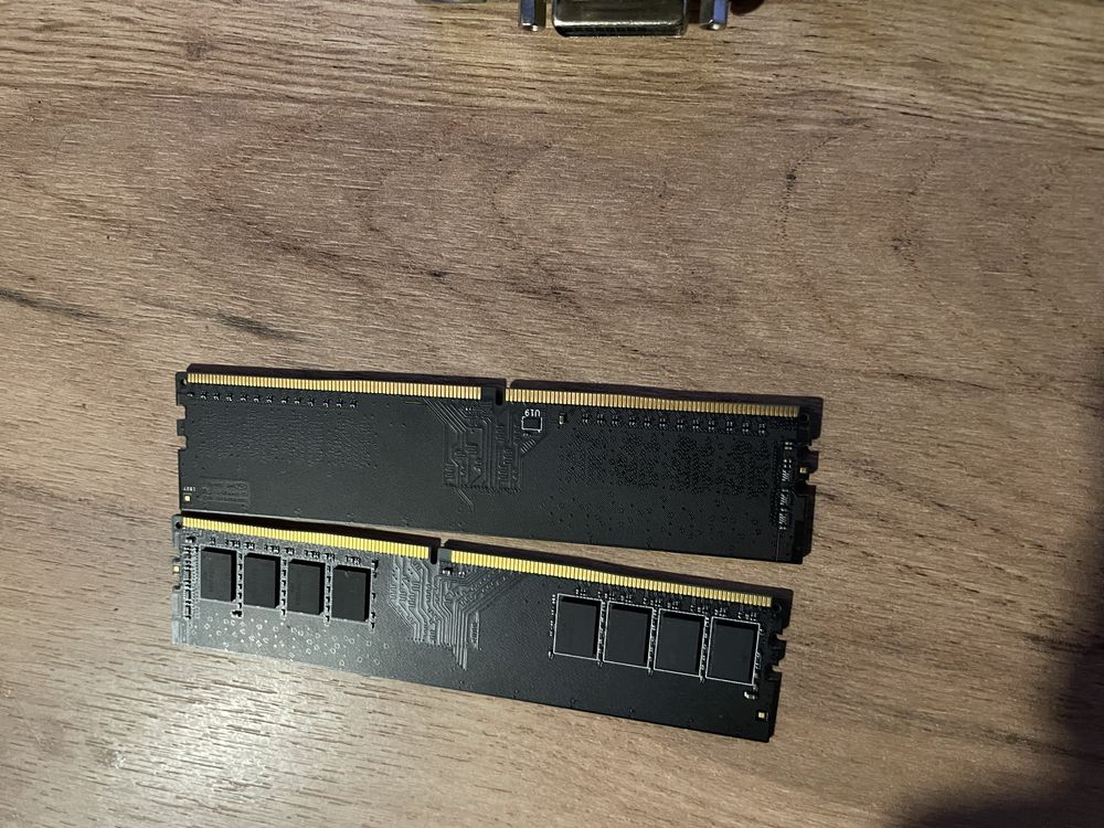 DDR4  RAM 2x4GB 2400