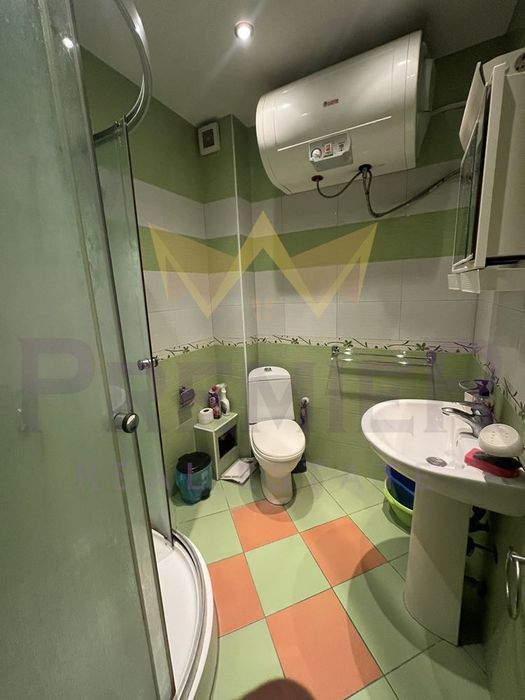 Дава се под наем Тристаен апартамент в Варна, Възраждане 1 - 108 кв.м за 484.5 € - Снимка #9