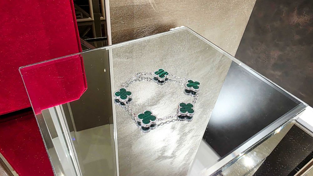 Van Cleef & Arpels VCA Silver Green 5 Vintage Alhambra Дамска Гривна