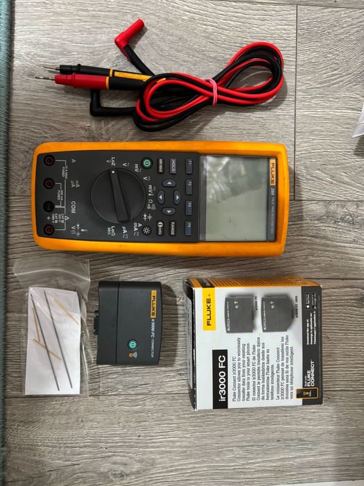 Multimetru digital 289,287