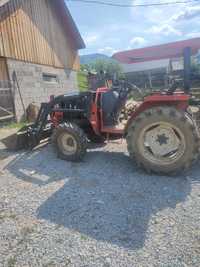 Vând tractor kubota