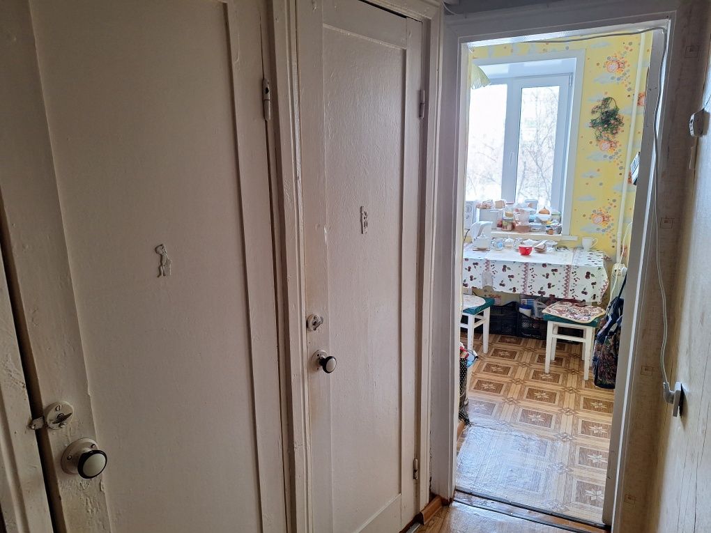 Продам 3х комнатную квартиру 52 кв