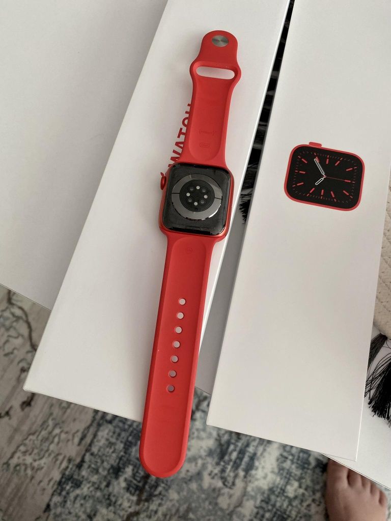 Apple watch 6 series red product