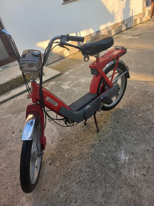 Vând Piaggio ciao