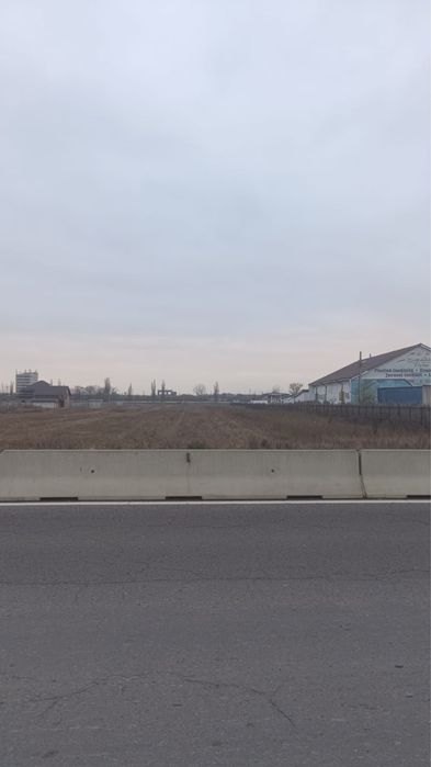 Teren intravilan Savinesti 13200 mp la DN