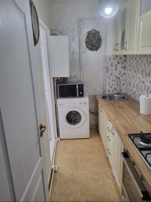 Inchiriez apart. cu o camera ultracentral disponibil din 17.10.2025!