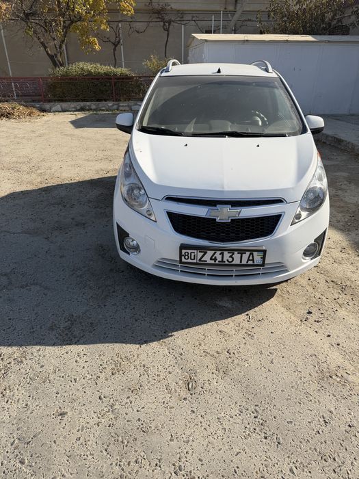 Old krelosiga pitno bor moshina bir qoʻl gneralni beramiz