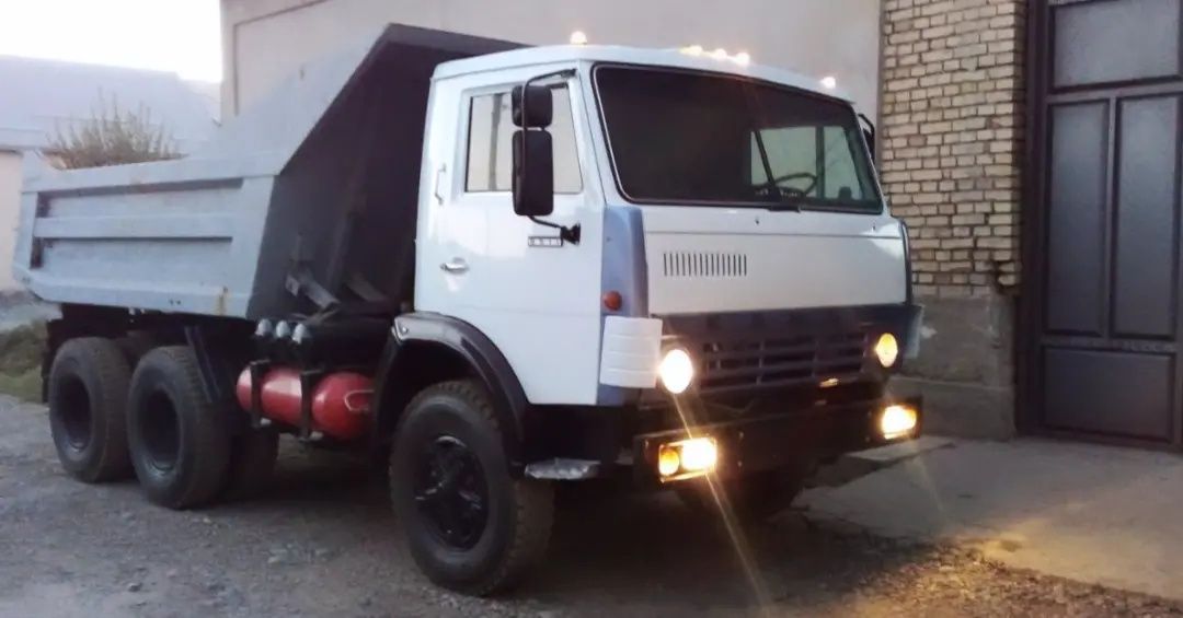 Samosval kamaz 5511