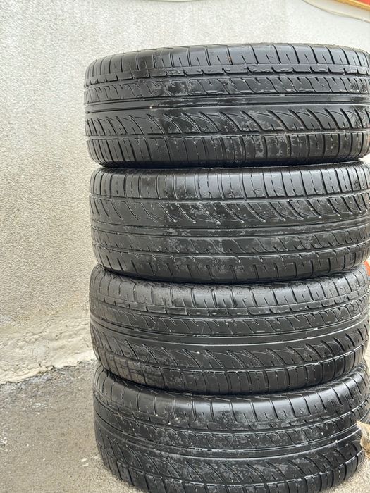 Продават се !!! 4 бр. Летни гуми. 205/55 R 16 цена 200 лв