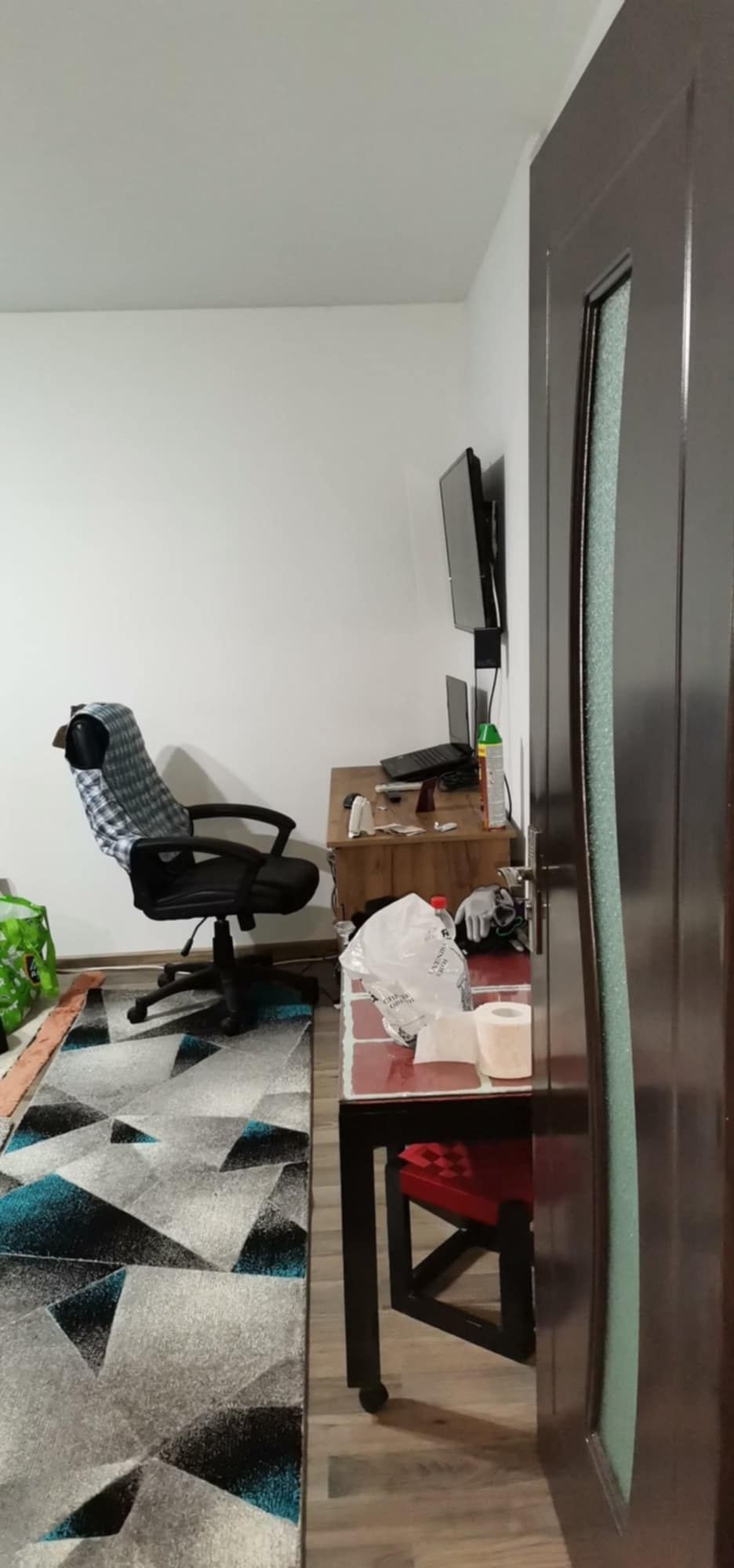 Vand apartament cu o cameră