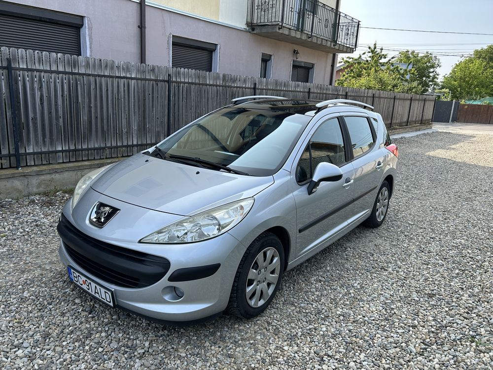 Peugeot 207 An 2009