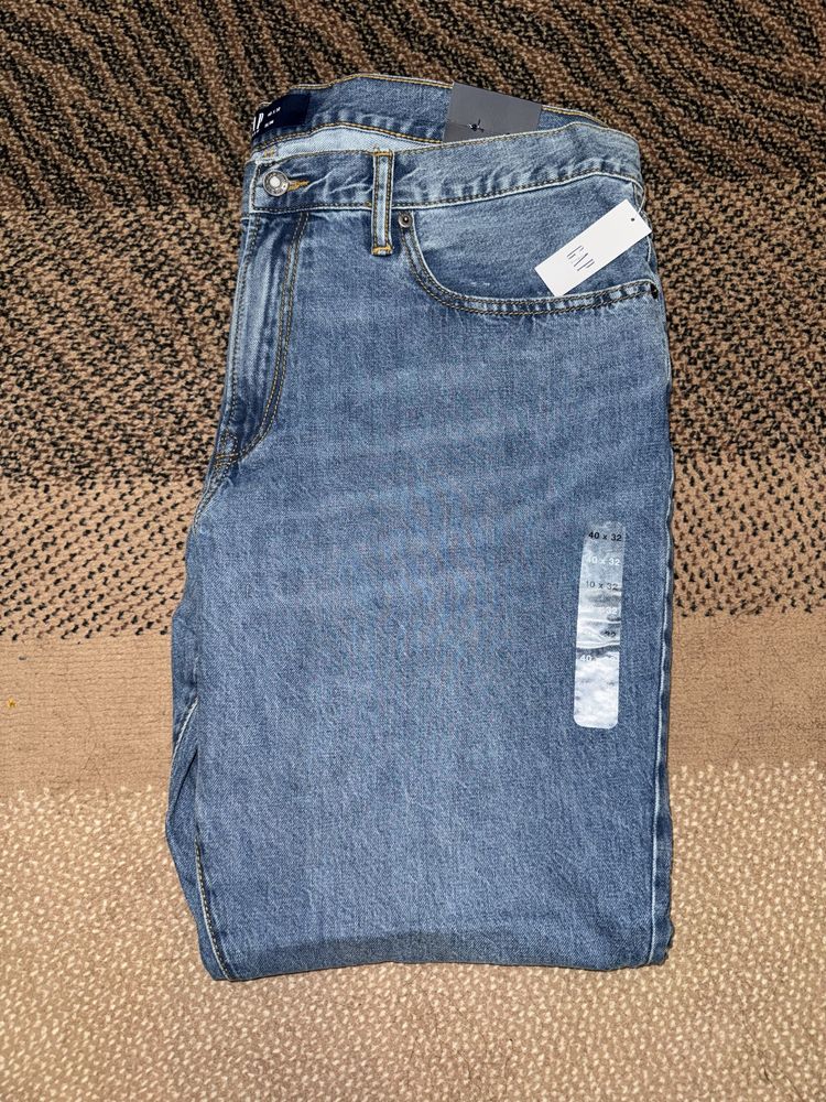 Фирменные джинсы GAP