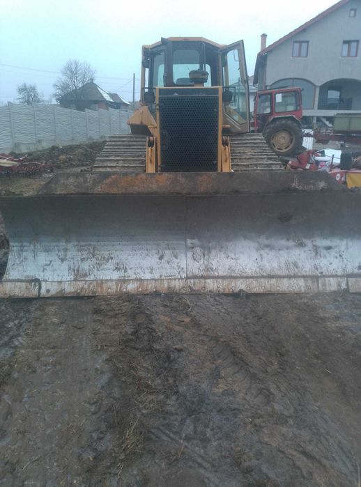 Buldozer Caterpillar