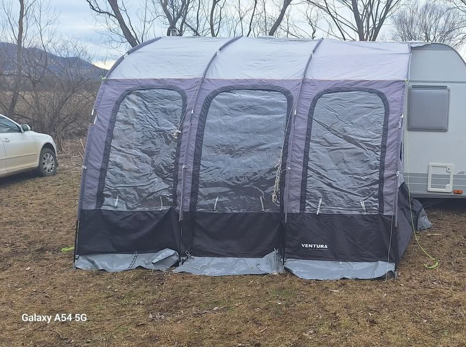 Cort rulota-autorulota Ventura