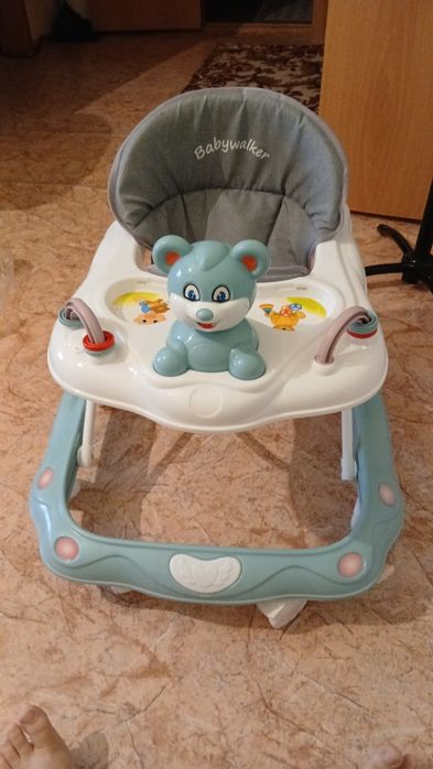 Продам ходунок новый