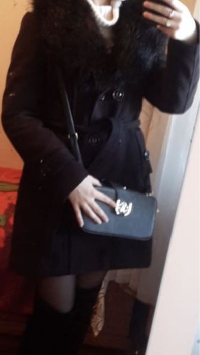 зимнее пальто в отличном состоянии