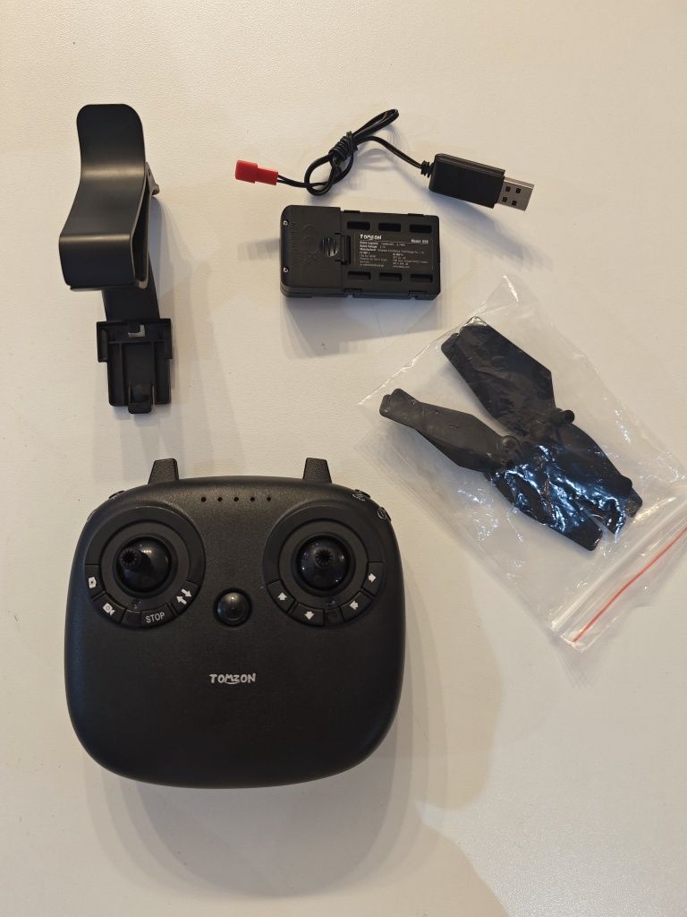 Accesorii drona Tomzon D28 - telecomanda, baterie, elice - noi