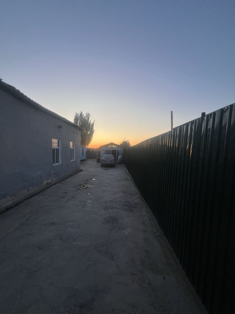 Үй сатылады тасбугетте 8 бөлмелі