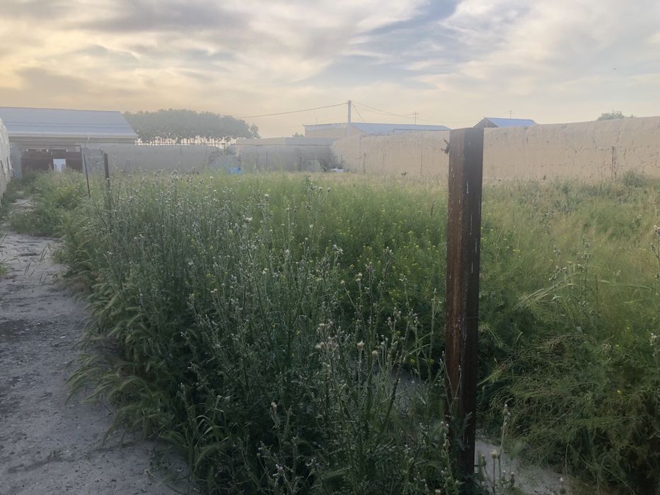 10 sotiq yer sotiladi