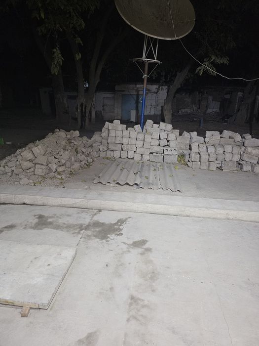 Продам  шлакоблок очень дешево