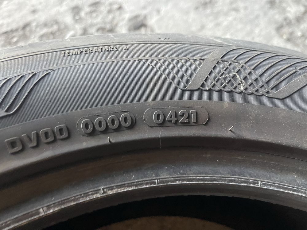 225 55 17 летни гуми vredeshtein