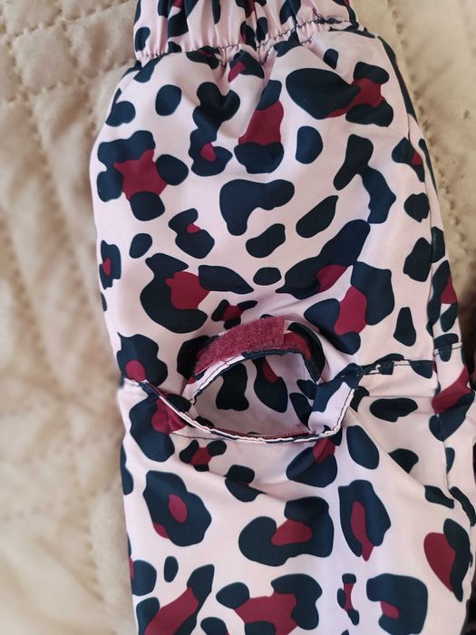 Ски яке  + подарък ски гащеризон 104 см -25 лв