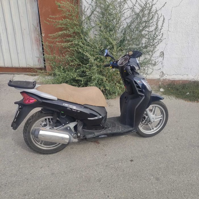 Скутер Malaguti Centro 160 i