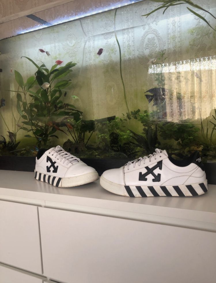 Adidasi off white albi
