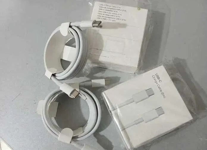 на макбук для Magsafe и так же Type-c Зарядка блок питания от Apple