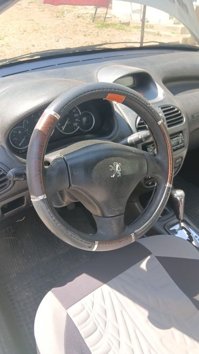 Peugeot 206 în stare buna