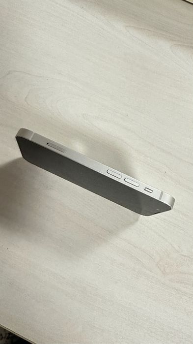 Iphone 13 mini 256 GB на запчаст