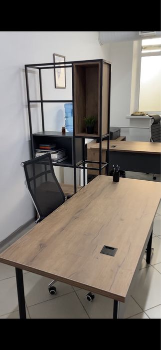 Рабочий стол 1600×700 мм