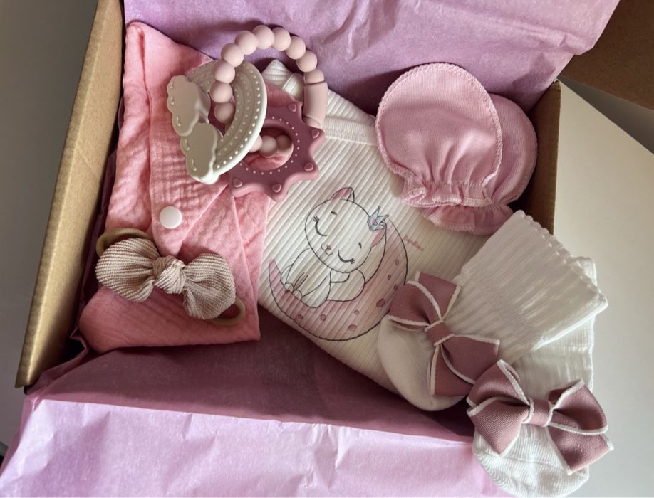 Бебешки подаръчни кутии за момче и за момиче