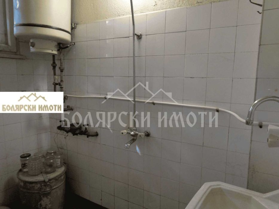 Продава се Многостаен апартамент в Велико Търново, Център - 122 кв.м за 1260 €/кв.м - Снимка #9