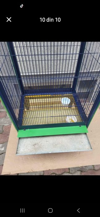 Colivie pentru papagali