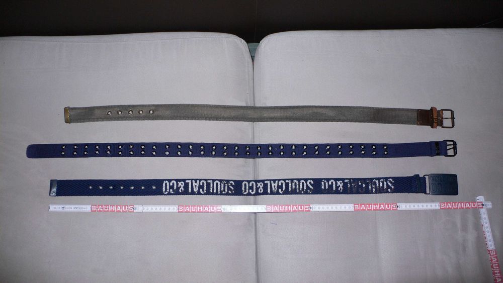 Детски колани: 3бр. 9лв общо.