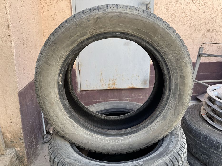 Шины  зимние R16