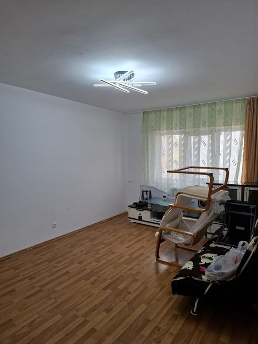 Apartament de inchiriat cu 2camere