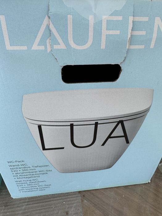 Vas WC rimless Laufen LUA cu capac soft close si clapeta actionare WC