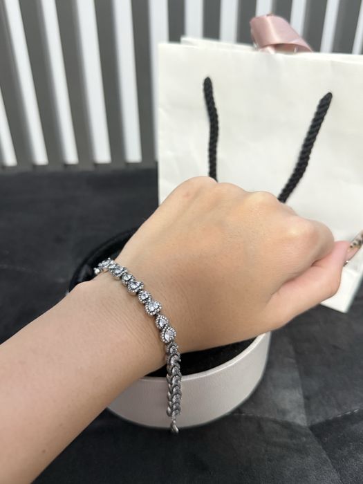 Bratara Pandora noua