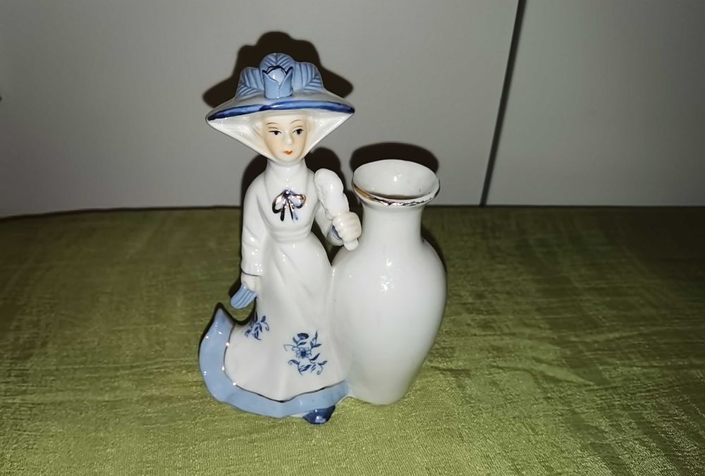 Керамична вазичка