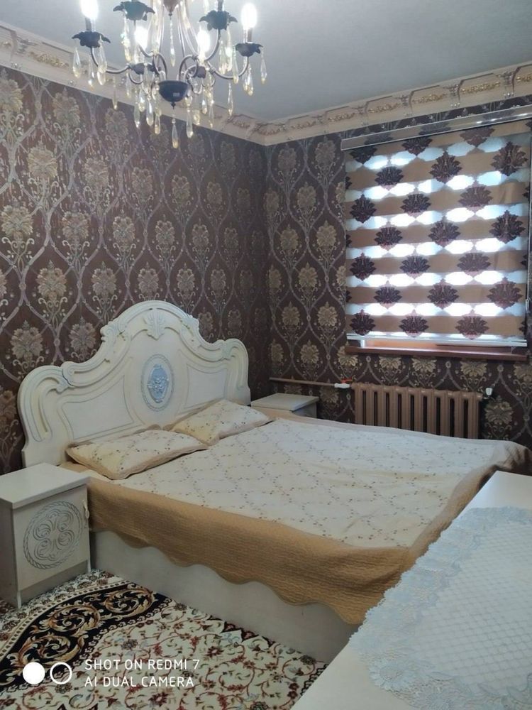 ПРОДАЕТСЯ квартира 2/9/9, 58м2, в Юнусабад 12, Уч бакалок кафе