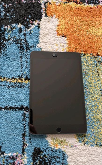 Ipad mini generetia 5 cellular