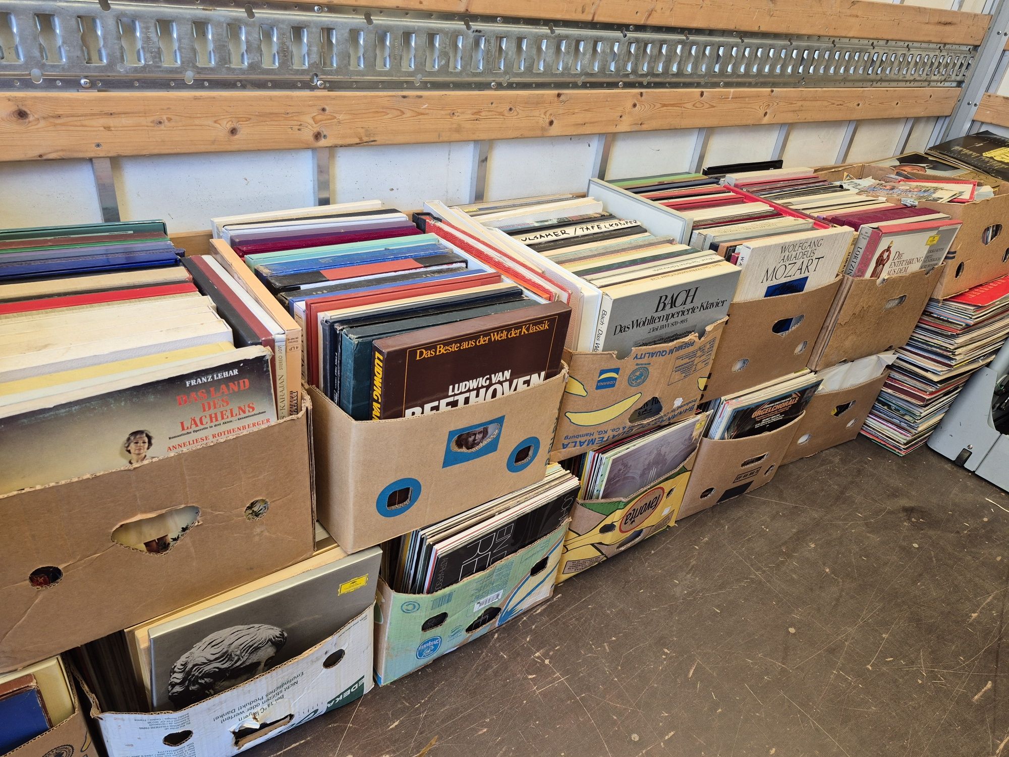 Vând Lot 200LP Discuri Vinil colectie muzica clasica mixta
