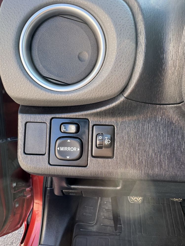 Toyota Yaris 1.3 Benzina 72795km