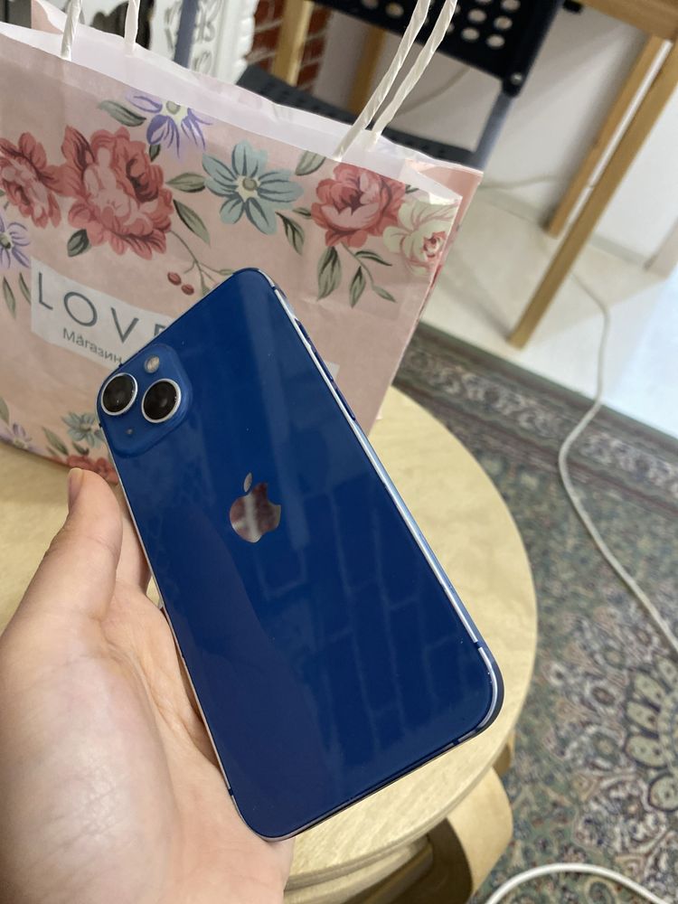 Iphone 13 Срочно торг есть