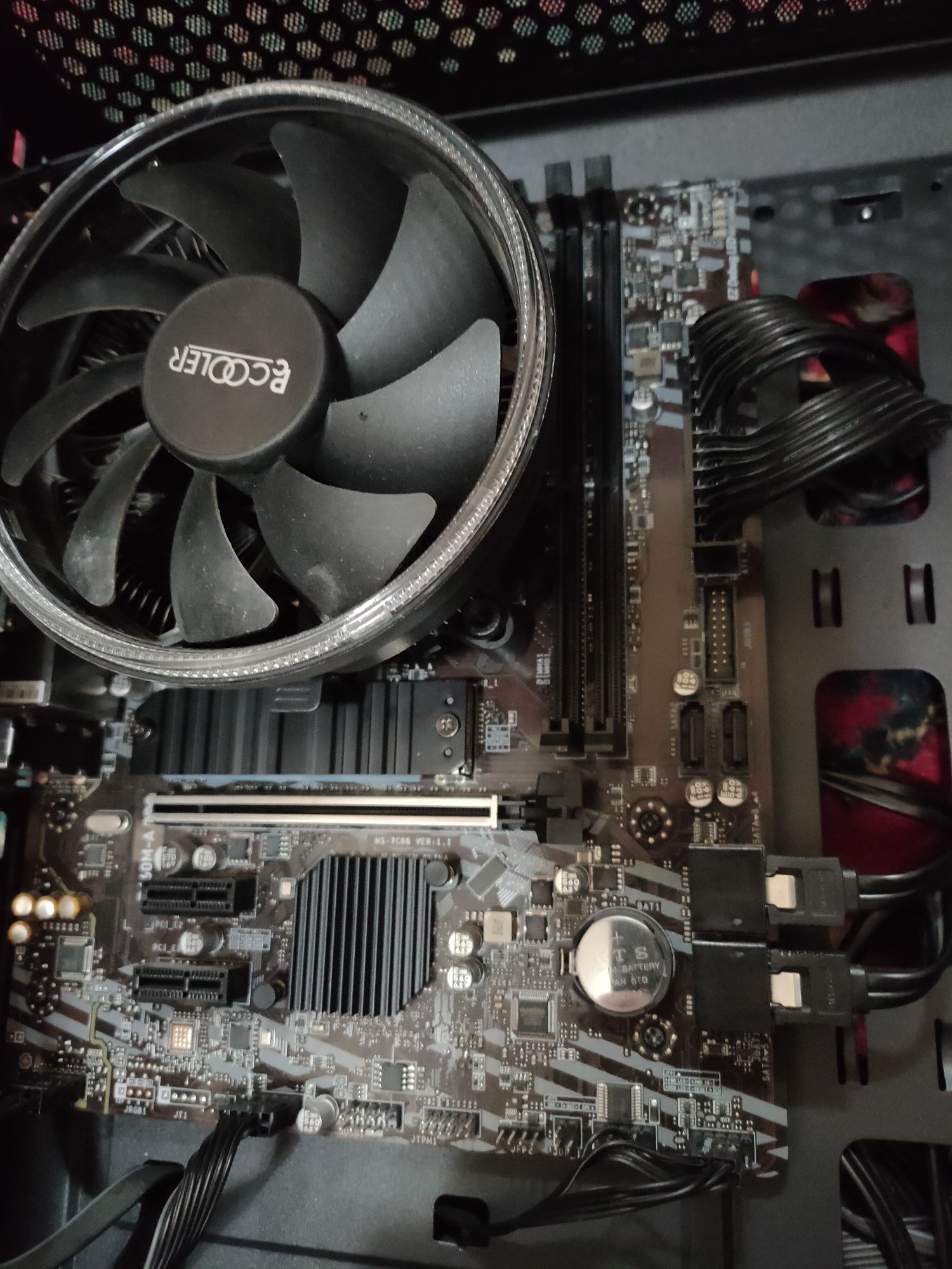 Core i5 10400+b460 msi в отличном состоянии!