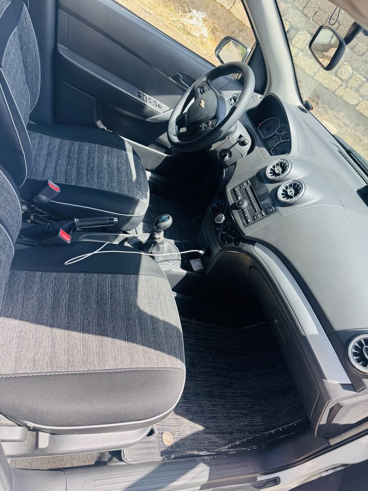 Chevrolet nexia 3
