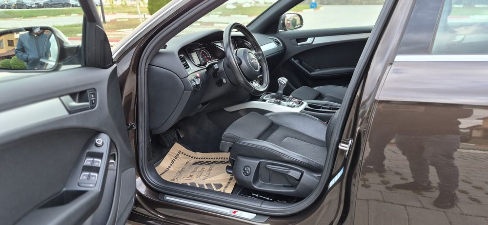 Audi a4 2.0 tdi s line moka brown